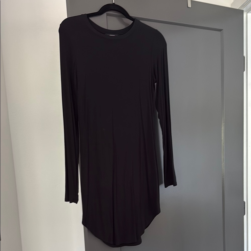 Forever 21 Classic Black Top